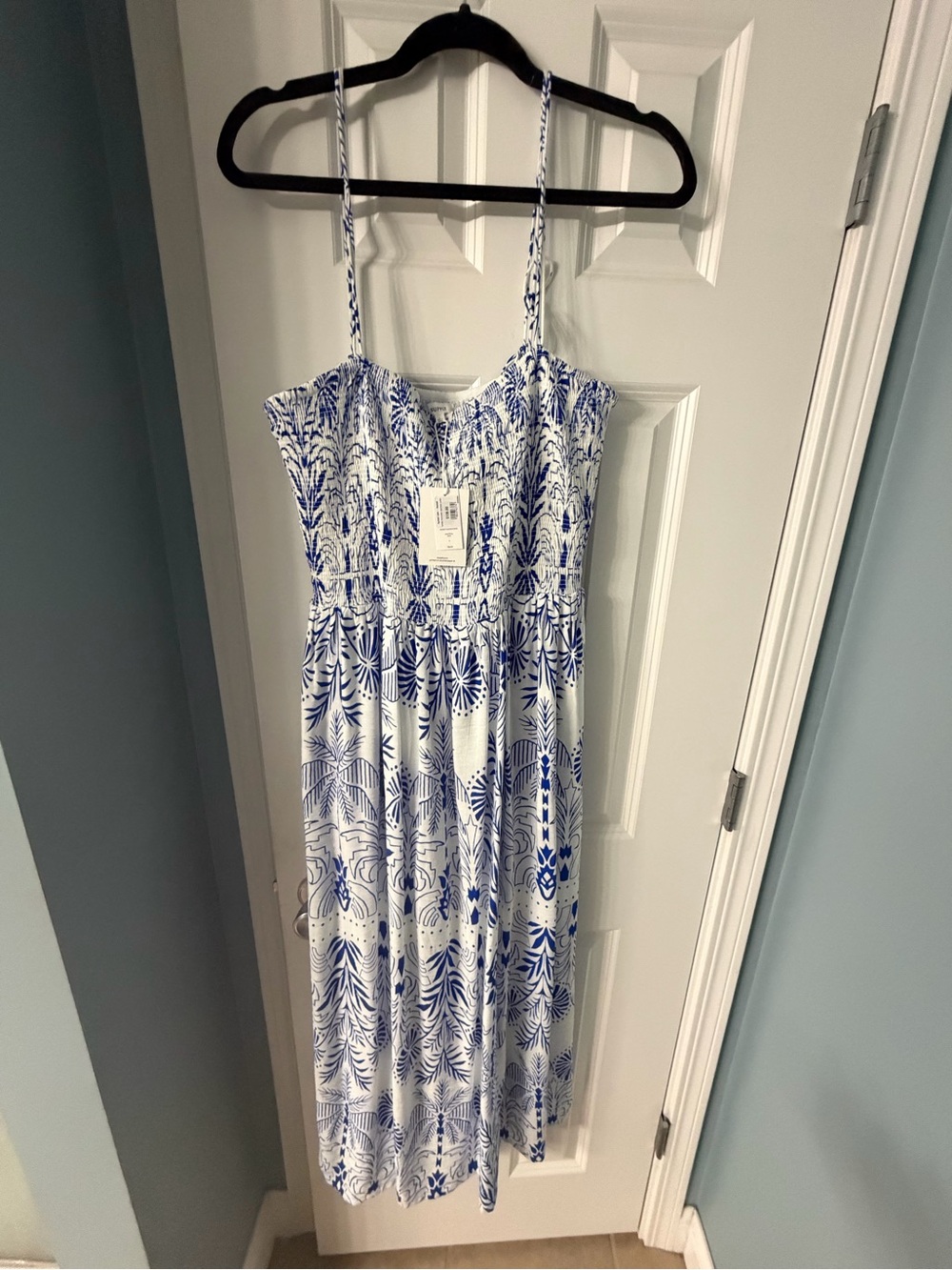 Z Supply Blue and White Printed Maxi Dress - Picture 5 of 8